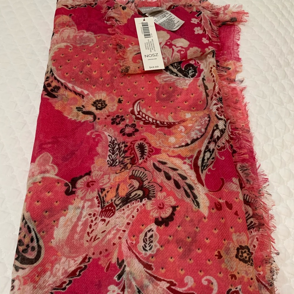 Chico’s Paisley Print scarf One Size